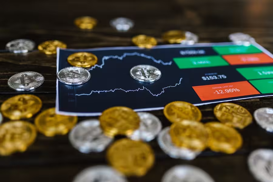 Gold-Silver Price Today 30 June 2026: सोने-चांदी के दाम में बड़ी गिरावट, खरीदने से पहले देखें अपने शहर का भाव