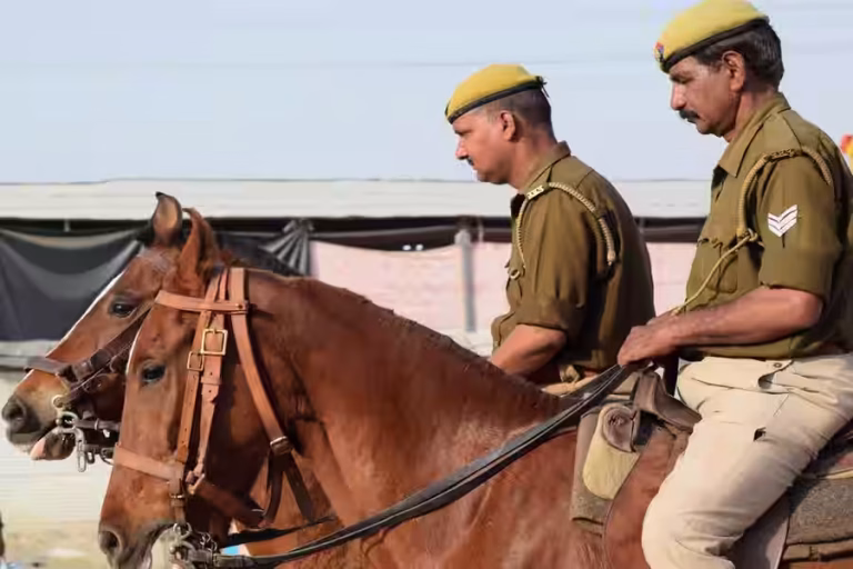UP Police भर्ती 2026: फिजिकल के लिए कितने नंबर लाना जरूरी हो सकता है?