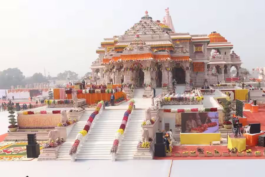 राम मंदिर चढ़ावा चोरी के बाद एक और घोटाले का आरोप, VIP दर्शन से हर महीने लाखों कमाने का दावा