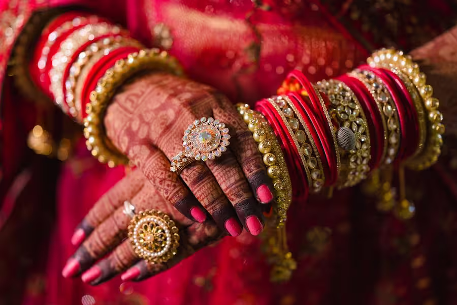 Gold Price Today: 21 जुलाई को सोना हुआ महंगा, जानिए चांदी का ताजा भाव और नए रेट
