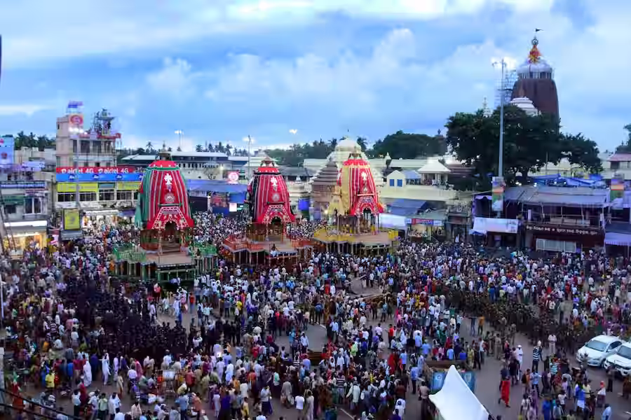 जगन्नाथ रथ यात्रा में भगदड़, 1 श्रद्धालु की मौत; 200 से अधिक घायल