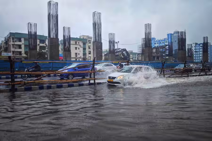 मानसून का कहर तेज, दिल्ली-NCR में बारिश शुरू; मुंबई से यूपी तक कई राज्यों में IMD का अलर्ट