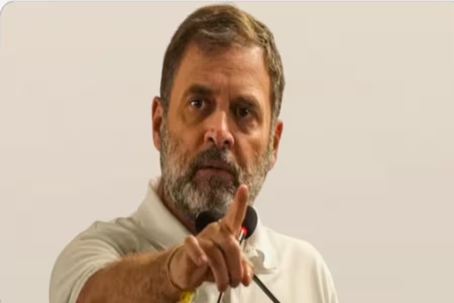 राहुल गांधी की सरकार के सामने 5 बड़ी मांगें, जंतर-मंतर पहुंचे उद्धव और महुआ; रातभर क्या-क्या हुआ?