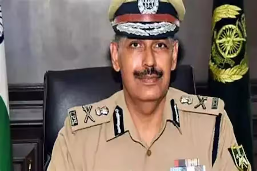 दिल्ली पुलिस कमिश्नर सतीश गोलचा क्यों हटाए गए? सामने आई इनसाइड डिटेल