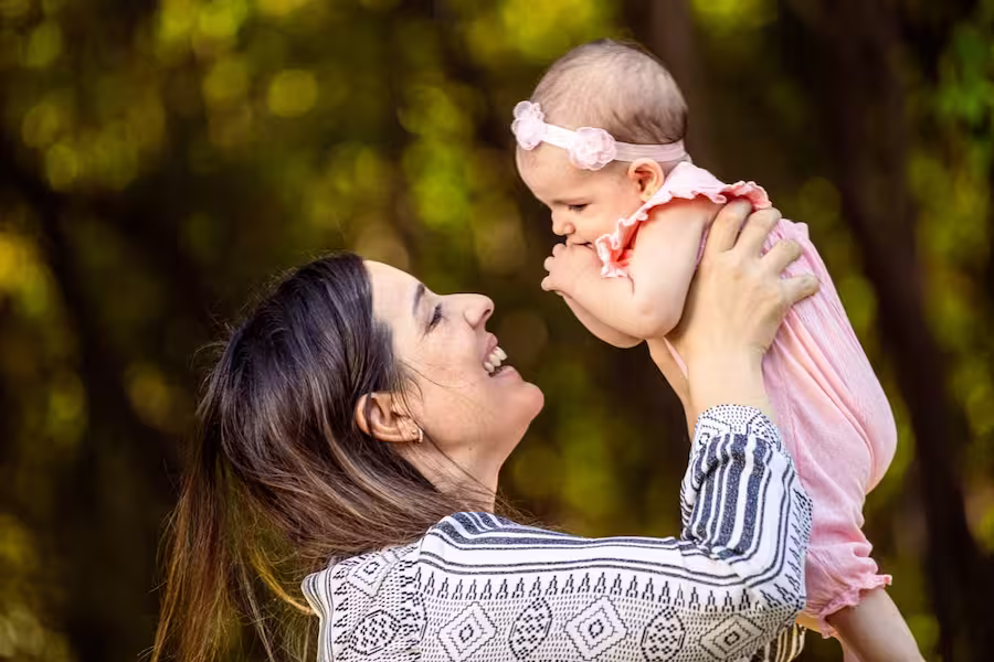 Indian vs Foreign Parenting: क्या है बड़ा अंतर? एक्सपर्ट ने बताई ये 1 बड़ी गलती